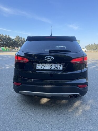 Hyundai Santa Fe-3