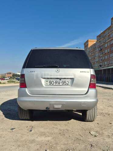 Mercedes ML 320-5