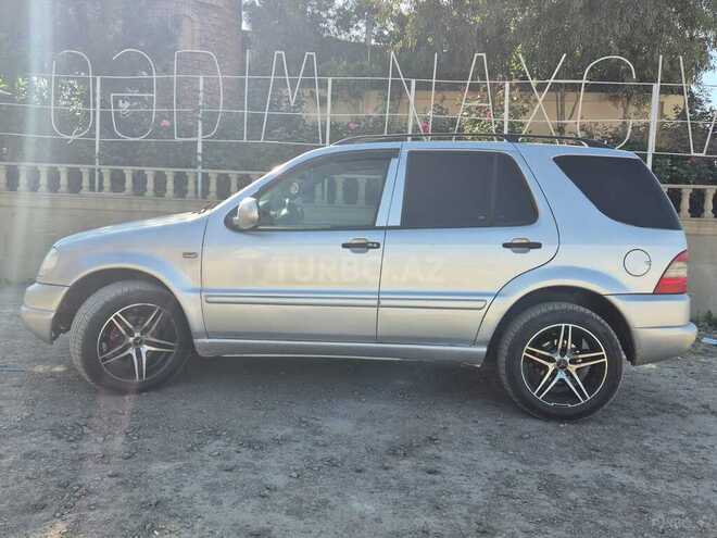 Mercedes ML 320-4