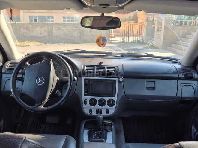Mercedes ML 320-11