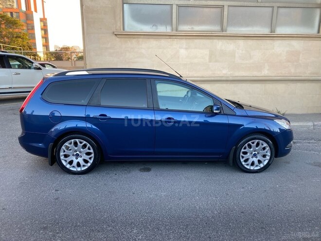 Ford Focus-3