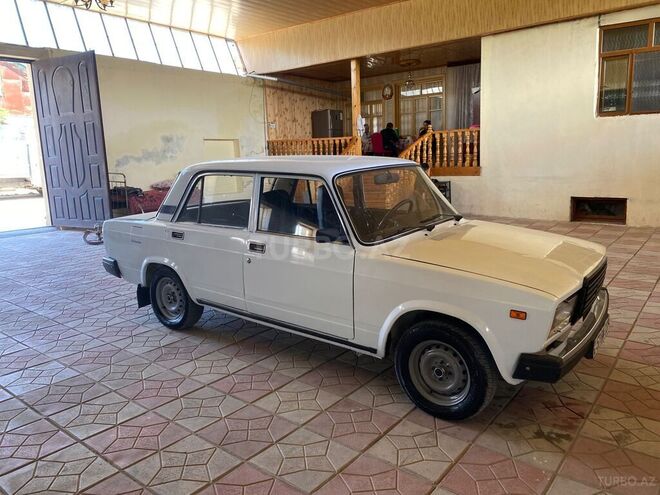 LADA (VAZ) 2107-3