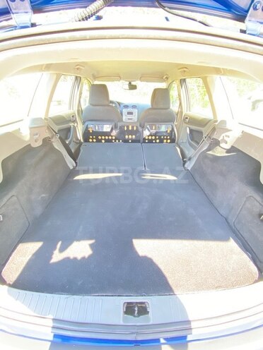 Ford Focus-9