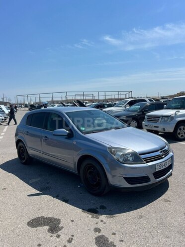 Opel Astra-2