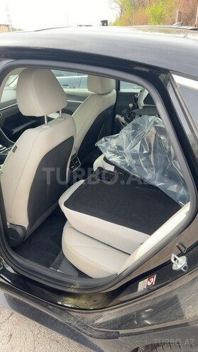 Hyundai Sonata-9
