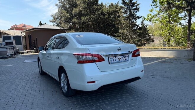 Nissan Sentra-4