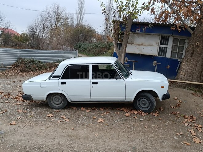 LADA (VAZ) 2107-3