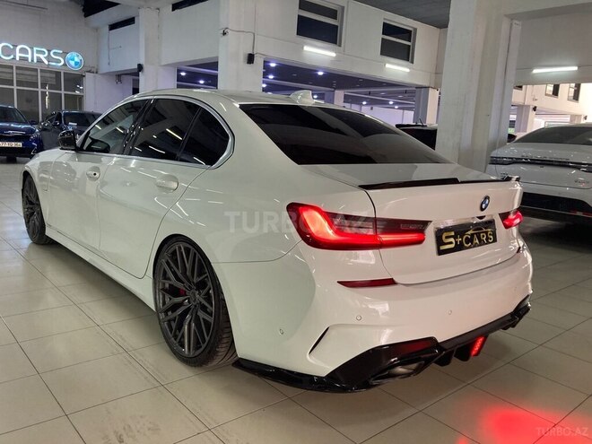 BMW 330e-4