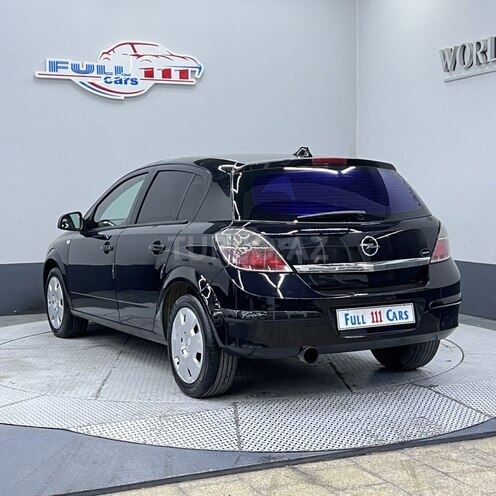 Opel Astra-3