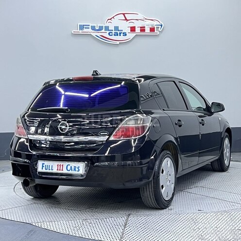 Opel Astra-2
