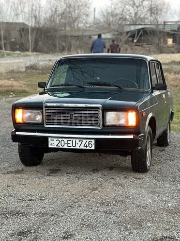 LADA (VAZ) 2107-2