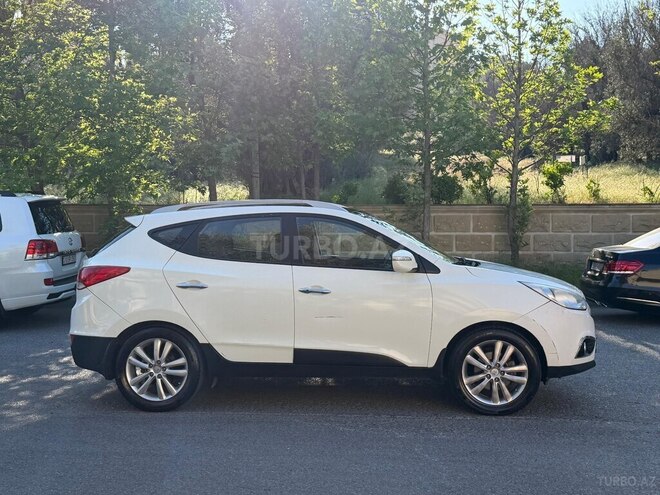 Hyundai ix35-6