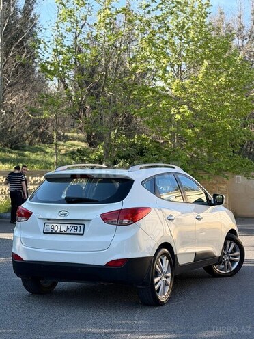 Hyundai ix35-2
