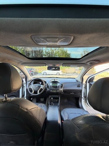 Hyundai ix35-10