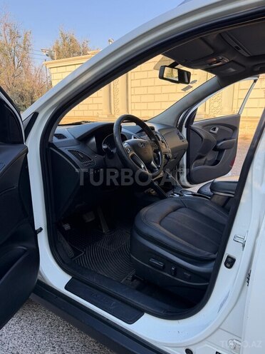 Hyundai ix35-8