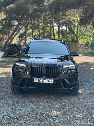 BMW X7-1