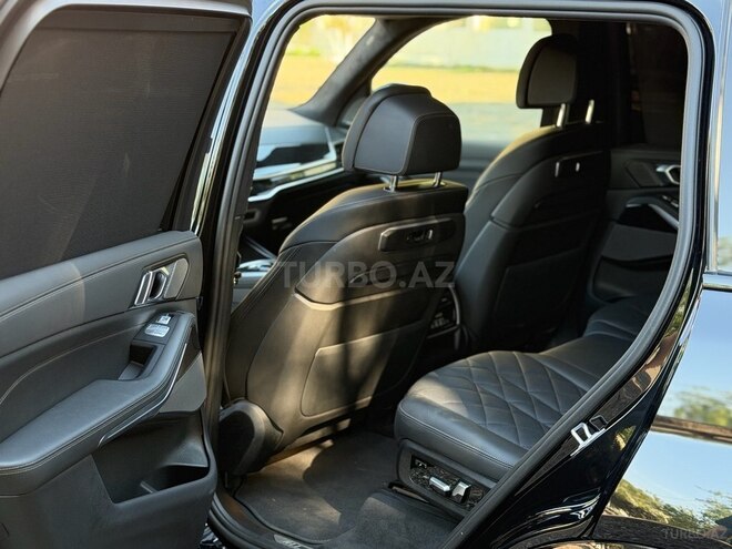 BMW X7-5