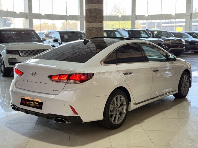 Hyundai Sonata-8