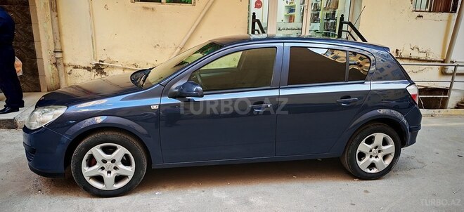 Opel Astra-2