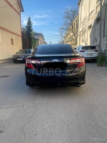 Toyota Camry-6