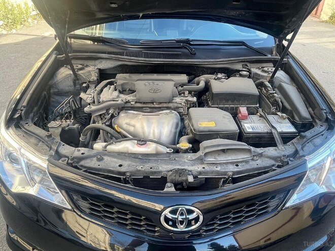 Toyota Camry-10