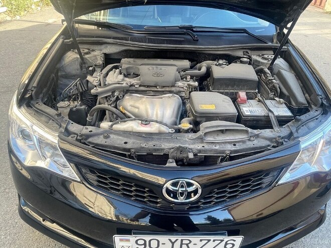 Toyota Camry-16