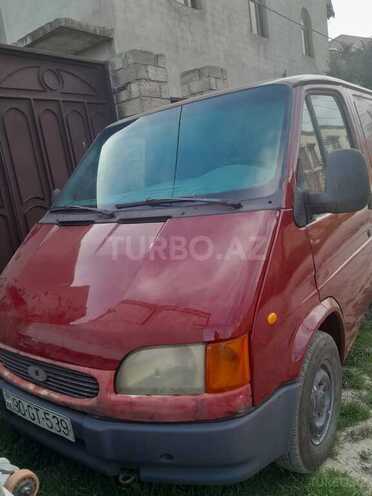 Ford Transit-5
