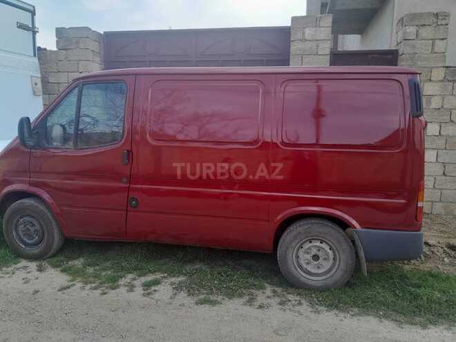Ford Transit-2