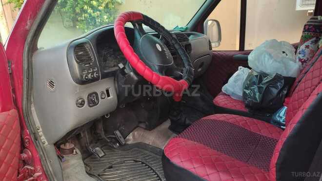 Ford Transit-14