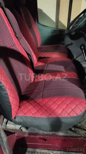 Ford Transit-9