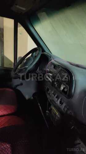 Ford Transit-7