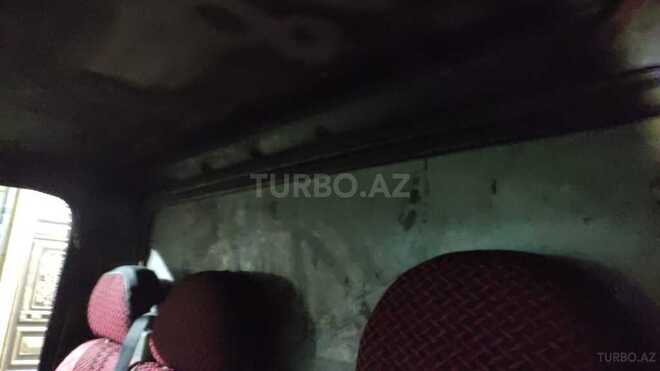 Ford Transit-11