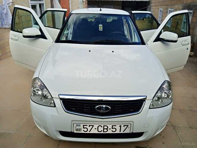 LADA (VAZ) Priora-1