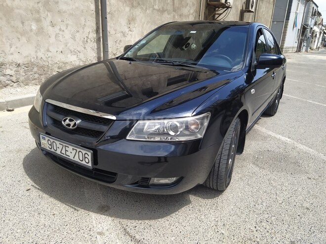 Hyundai Sonata-10