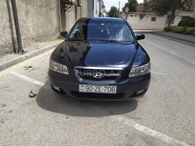 Hyundai Sonata-1