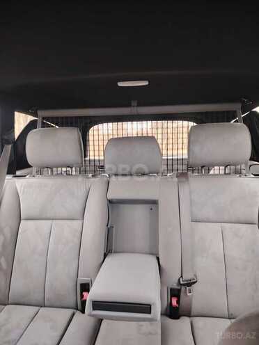 Mercedes E 200-9
