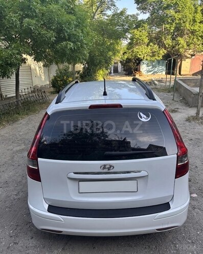 Hyundai i30-2