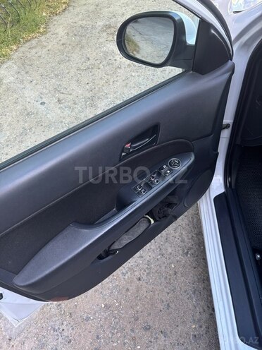 Hyundai i30-7