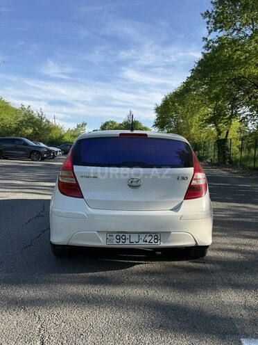 Hyundai i30-2