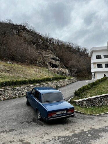 LADA (VAZ) 2107-2