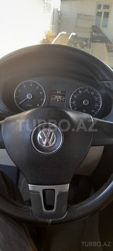 Volkswagen Jetta-3