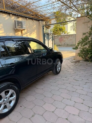 Toyota RAV4-4