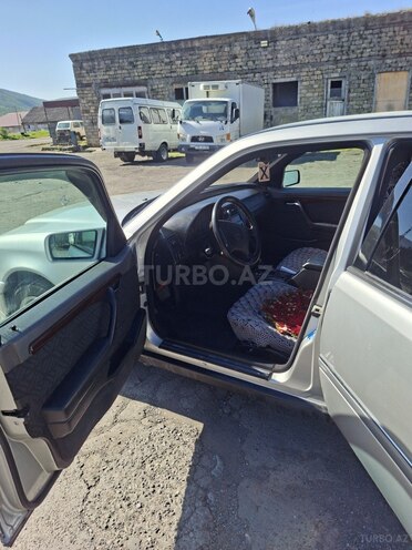 Mercedes C 200-4
