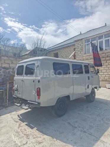 UAZ 2206-2