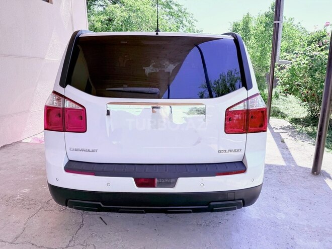 Chevrolet Orlando-4