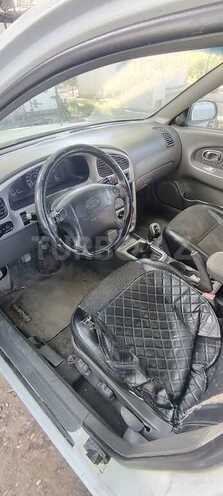 Kia Shuma-5