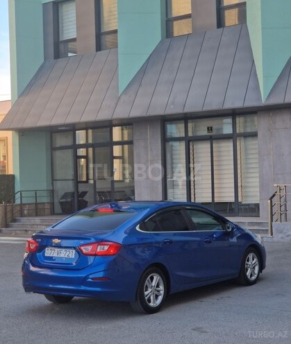 Chevrolet Cruze-11