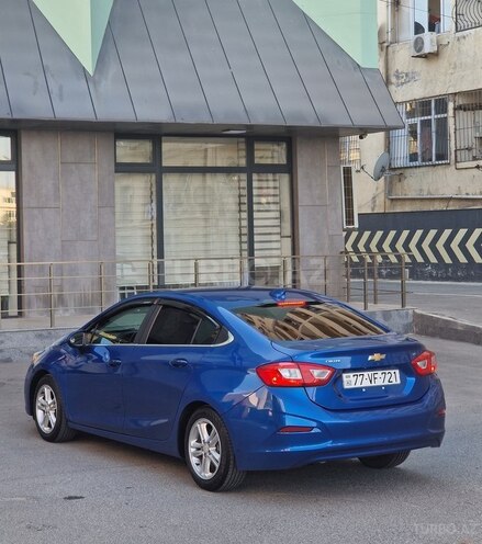 Chevrolet Cruze-8