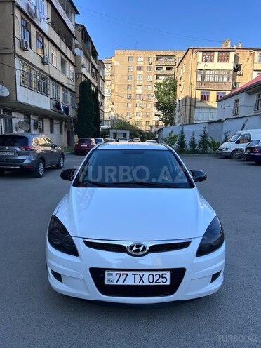 Hyundai i30-3