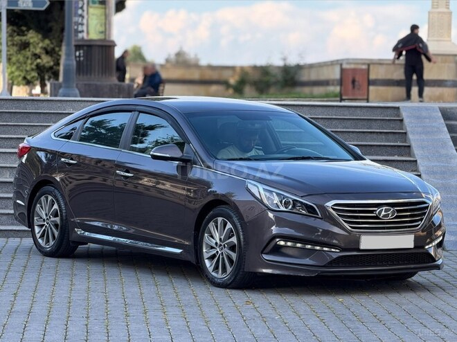 Hyundai Sonata-4
